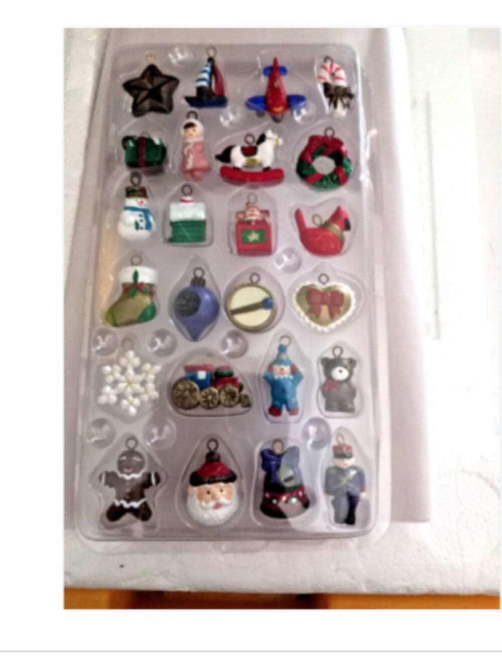 Mr Christmas 2012 Santa’s Workshop Animated Advent Calendar Complete w Ornaments - Picture 6 of 14